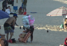 Informal commerce continues to be a challenge in tourist areas of Los Cabos